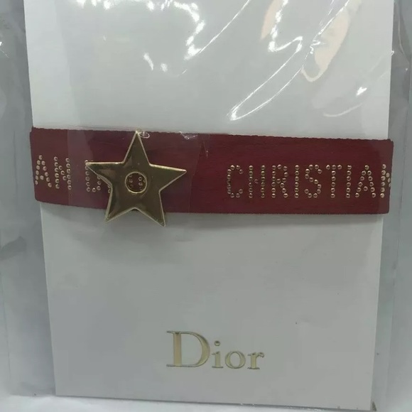 ๐5/$60 Christian Dior star ribbon bracelet - Picture 2 of 5